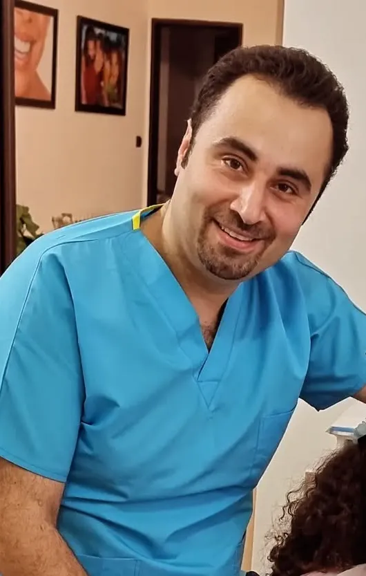 جراح-دندانپزشک